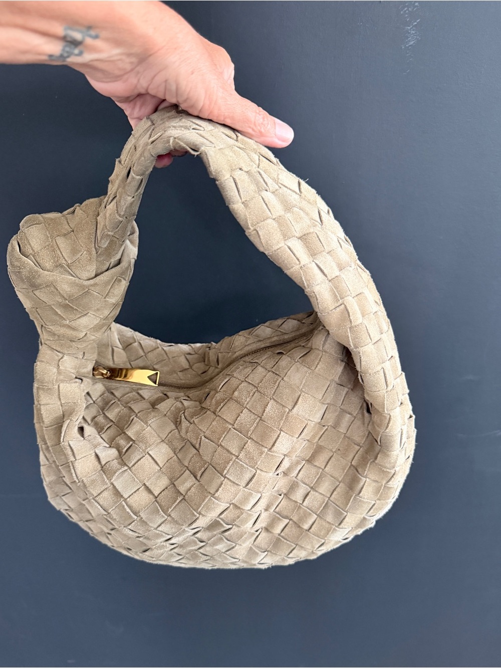 Bottega Veneta Tan Intrecciato Suede Shoulder Bag - Picture 2 of 14